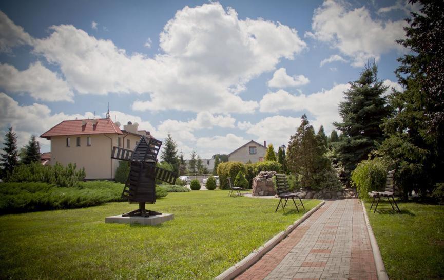 Hotel Oaza Golina (Jarocin) Exterior foto